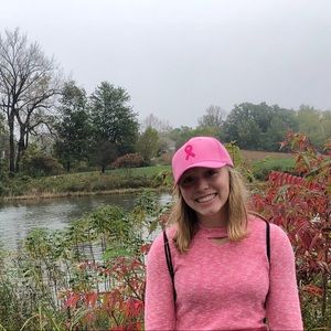 Meet your Posher, Dakota